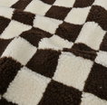Bild in Galerie-Betrachter laden, Teddy Stoff | Braun | Checkerboard
