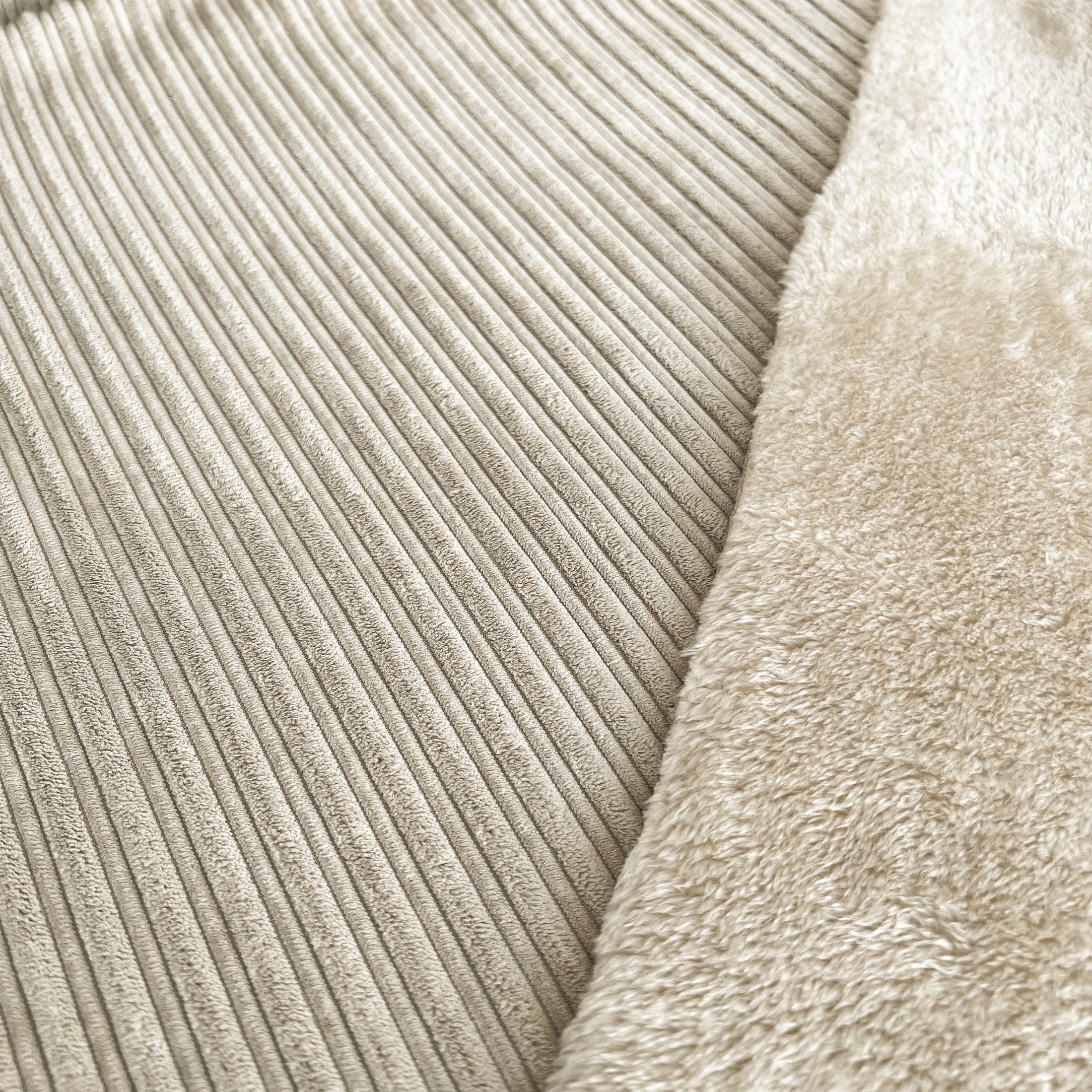 Breitcord kuschelfleece - helles Beige