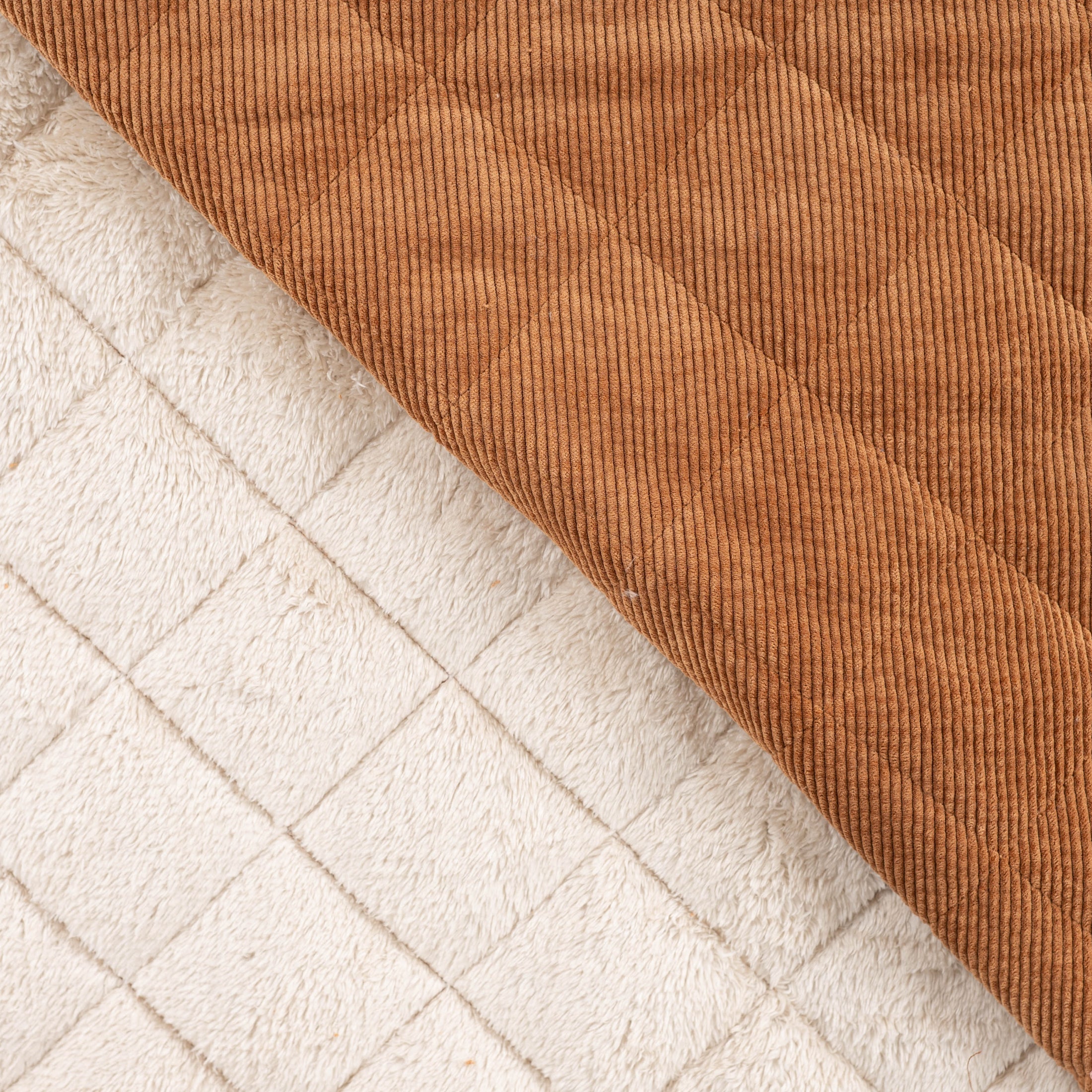 Breitcord gesteppt - Zimt